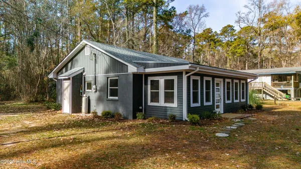 $279,000 | 59 Neuse Hill Road, Arapahoe, NC 28510