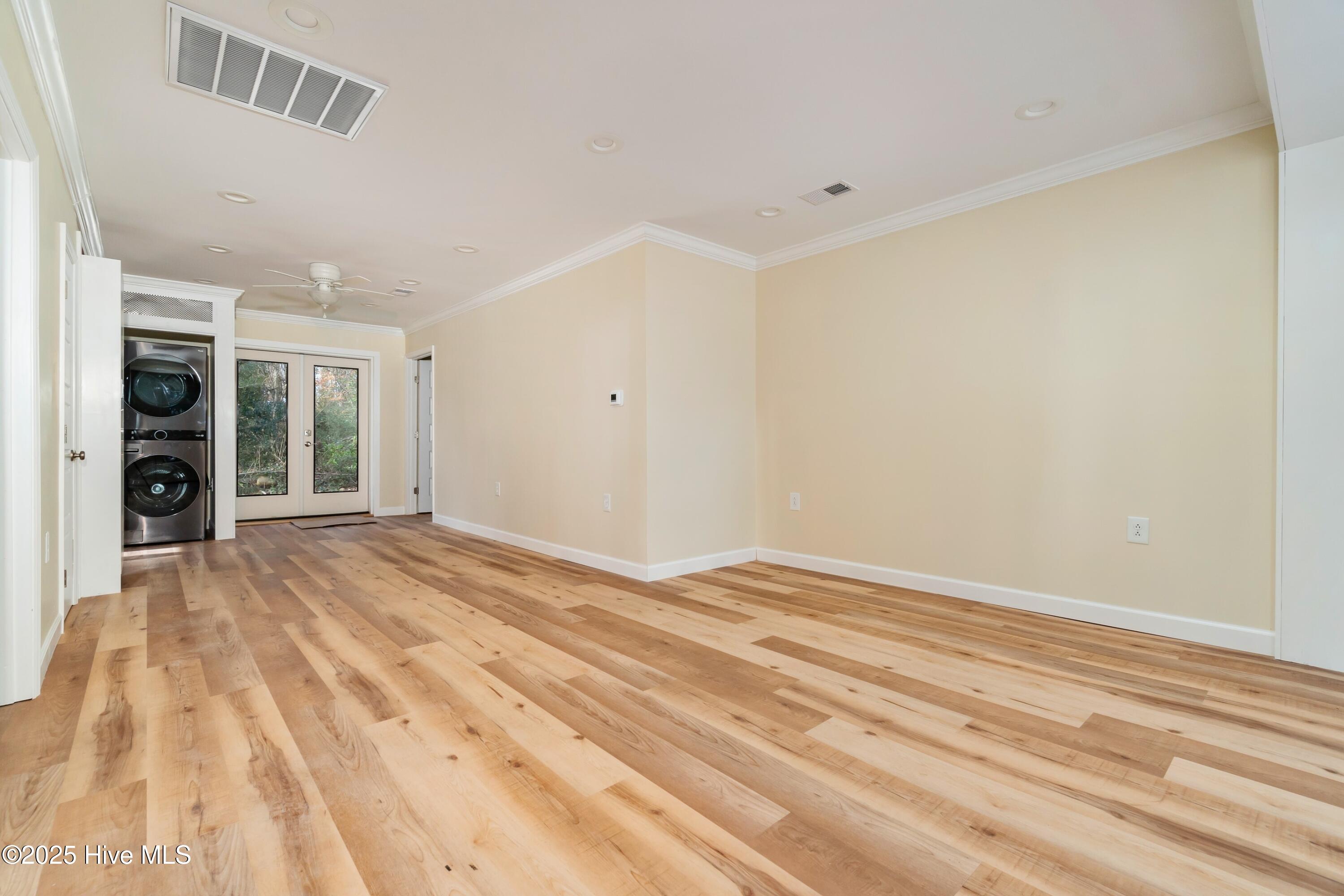 59 Neuse Hill Road Arapahoe, NC 28510 - Photo 10 of 35 010_LivingDining