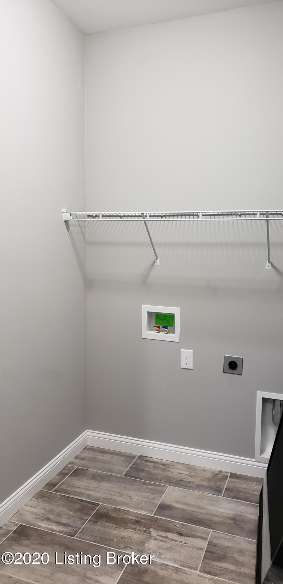 3230 Stringtown Road Bardstown, KY 40004 - Photo 25 of 36 3230 laundry (2)