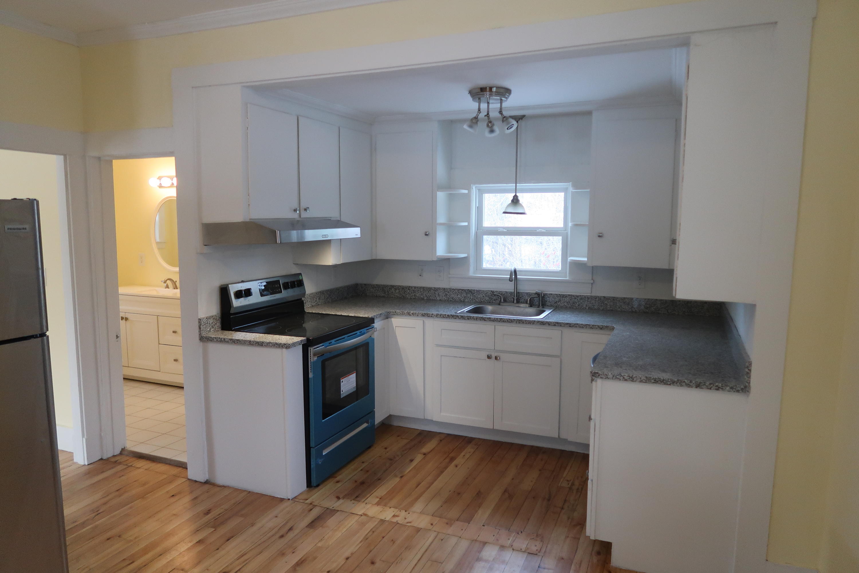 468 Riverside Drive Augusta, ME 04330 - Photo 5 of 22 IMG_2529