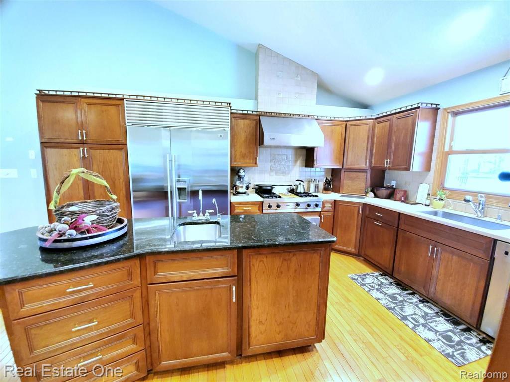 2177 Fisk Road Howell, MI 48843 - Photo 8 of 26