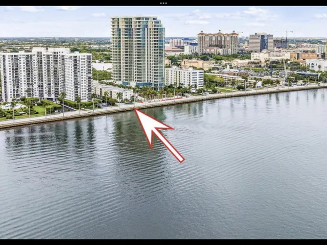 $2,200 | 1601 South Flagler Drive, Unit 301O, West Palm Beach, FL 33401