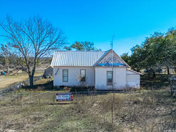 $695,000 | 6623 Starks Road, Mason, TX 76856