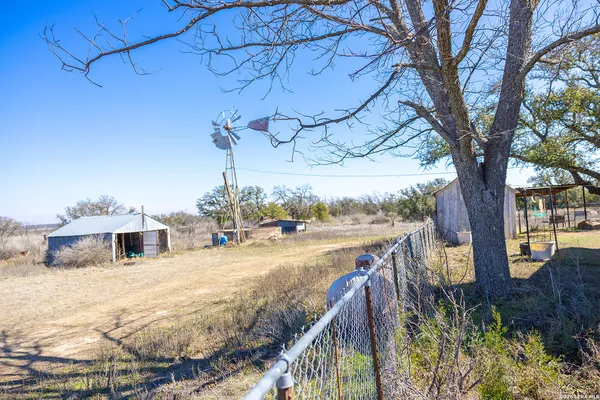 $695,000 | 6623 Starks Road, Mason, TX 76856