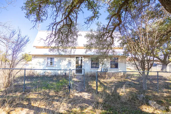 $695,000 | 6623 Starks Road, Mason, TX 76856