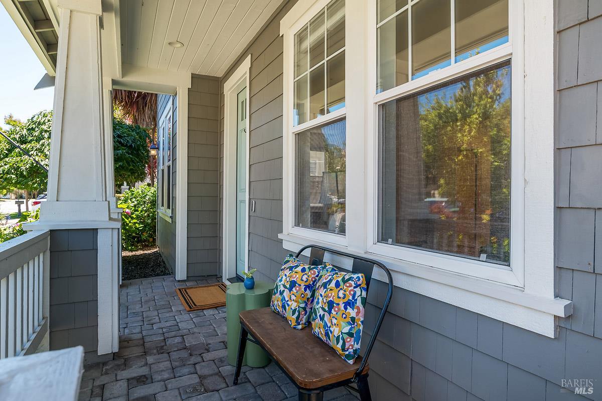 119 Alconbury Way Novato, CA 94949 - Photo 3 of 41
