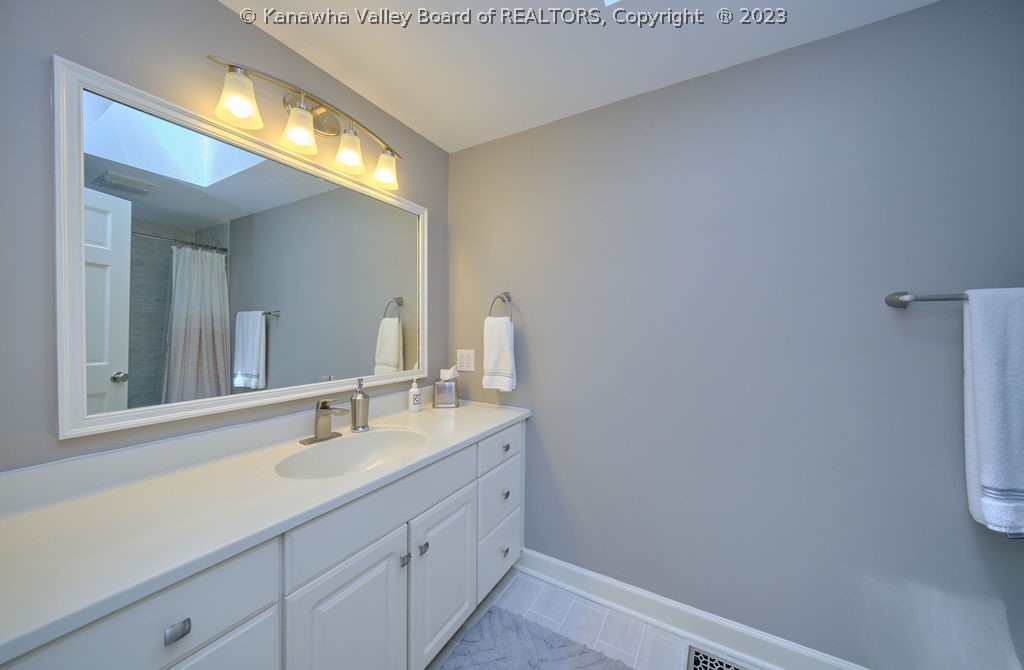 1520 Stonehenge Road Charleston, WV 25314 - Photo 23 of 44 Gallery Image 23