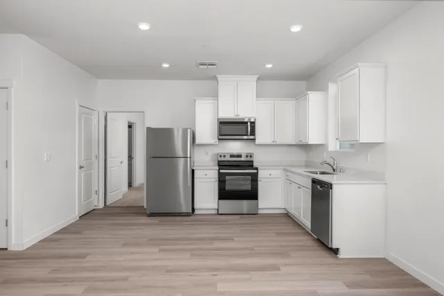 $419,900 | 2208 Woods Drive, Linda, CA 95901