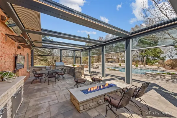$1,800,000 | 8 Moate Lane, Barrington Hills, IL 60010