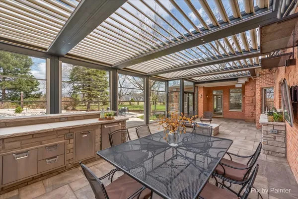 $1,800,000 | 8 Moate Lane, Barrington Hills, IL 60010