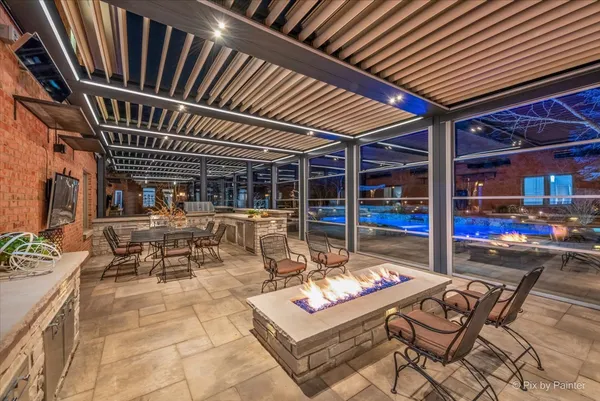 $1,800,000 | 8 Moate Lane, Barrington Hills, IL 60010