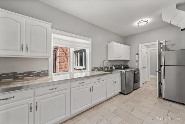 $1,800,000 | 8 Moate Lane, Barrington Hills, IL 60010