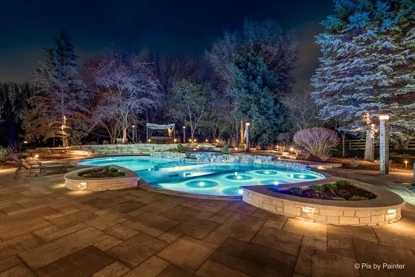 $1,800,000 | 8 Moate Lane, Barrington Hills, IL 60010