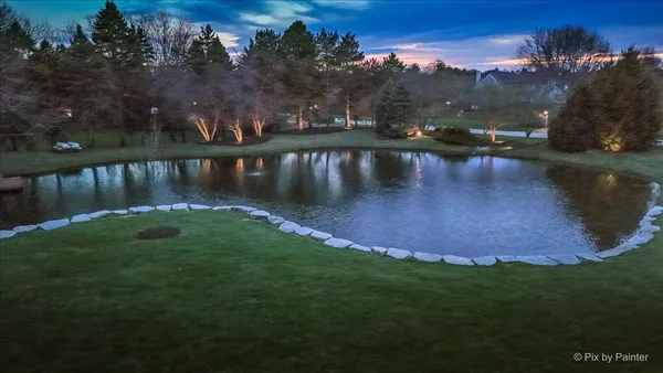 $1,800,000 | 8 Moate Lane, Barrington Hills, IL 60010