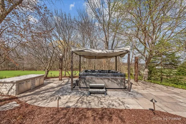 $1,800,000 | 8 Moate Lane, Barrington Hills, IL 60010