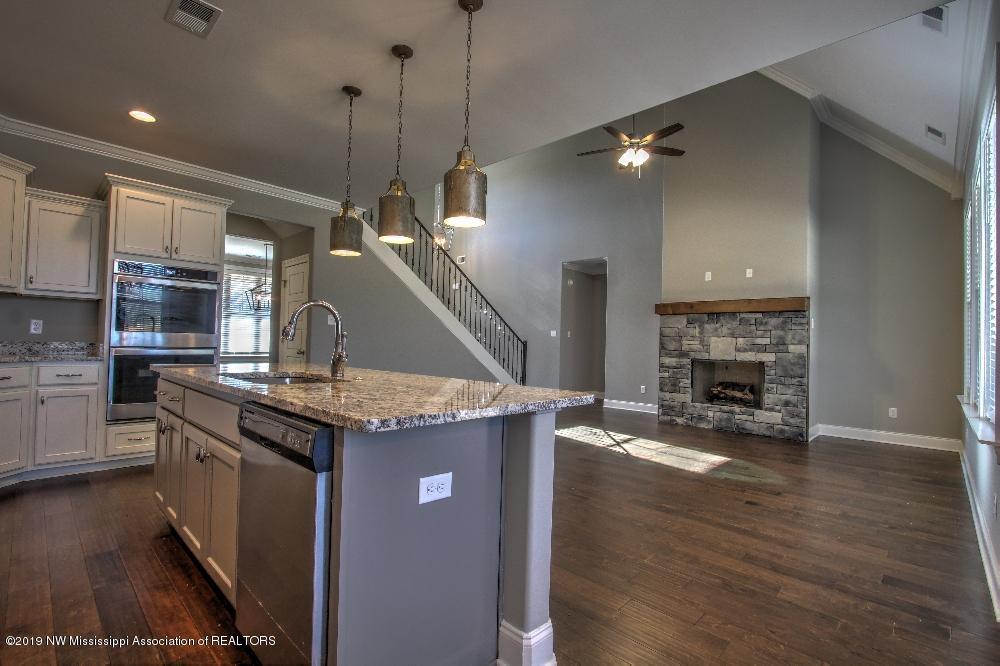 746 Vinson Road Hernando, MS 38632 - Photo 6 of 25 IMG_4747_8_9