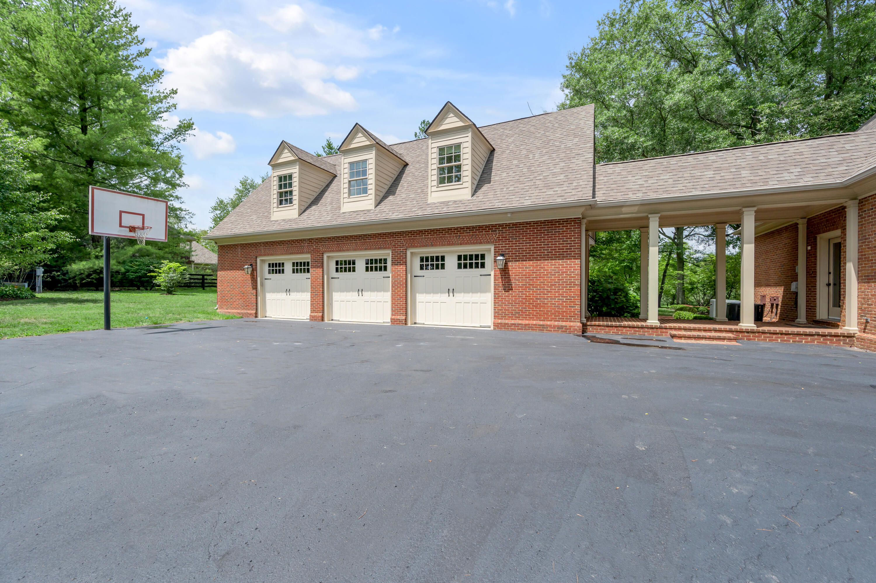 1821 Delong Road Lexington, KY 40515 - Photo 132 of 164 TDB_6126