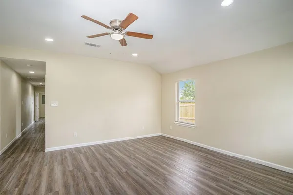 $1,425 | 2200 Brookes Street, Unit A, Fort Worth, TX 76105