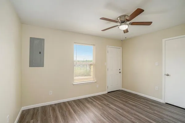 $1,425 | 2200 Brookes Street, Unit A, Fort Worth, TX 76105