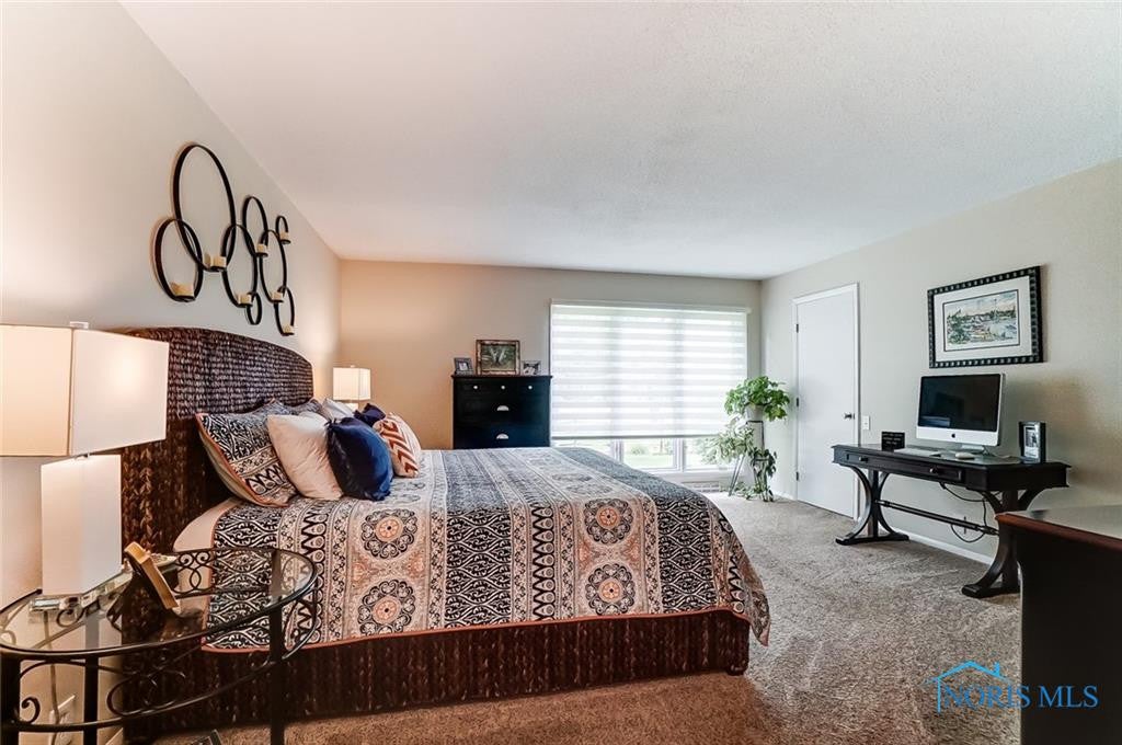 29181 Bates Road Perrysburg, OH 43551 - Photo 20 of 49 Gallery Image 20