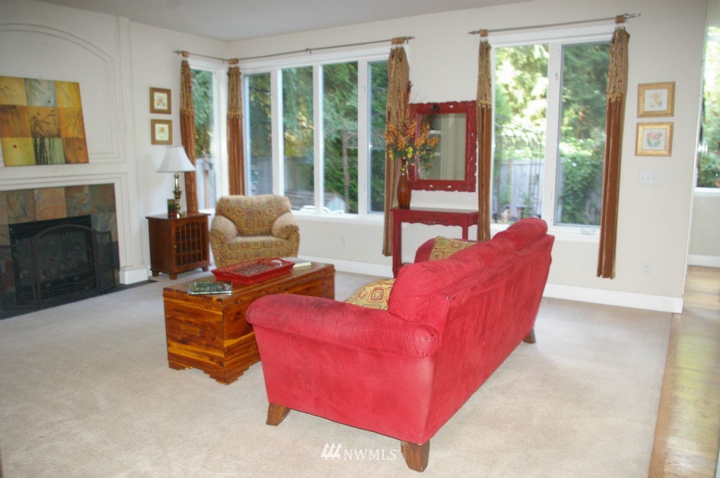 20704 35th Drive Southeast Bothell, WA 98021 - Photo 13 of 15 Gallery Image 13