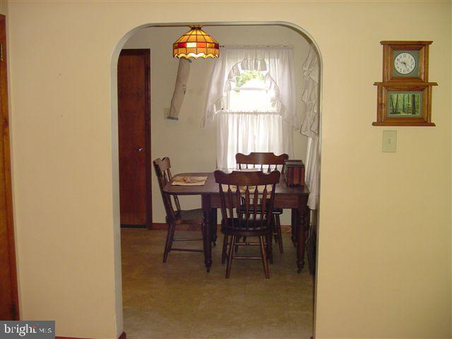 746 Marticville Road Pequea, PA 17565 - Photo 6 of 14 Gallery Image 6