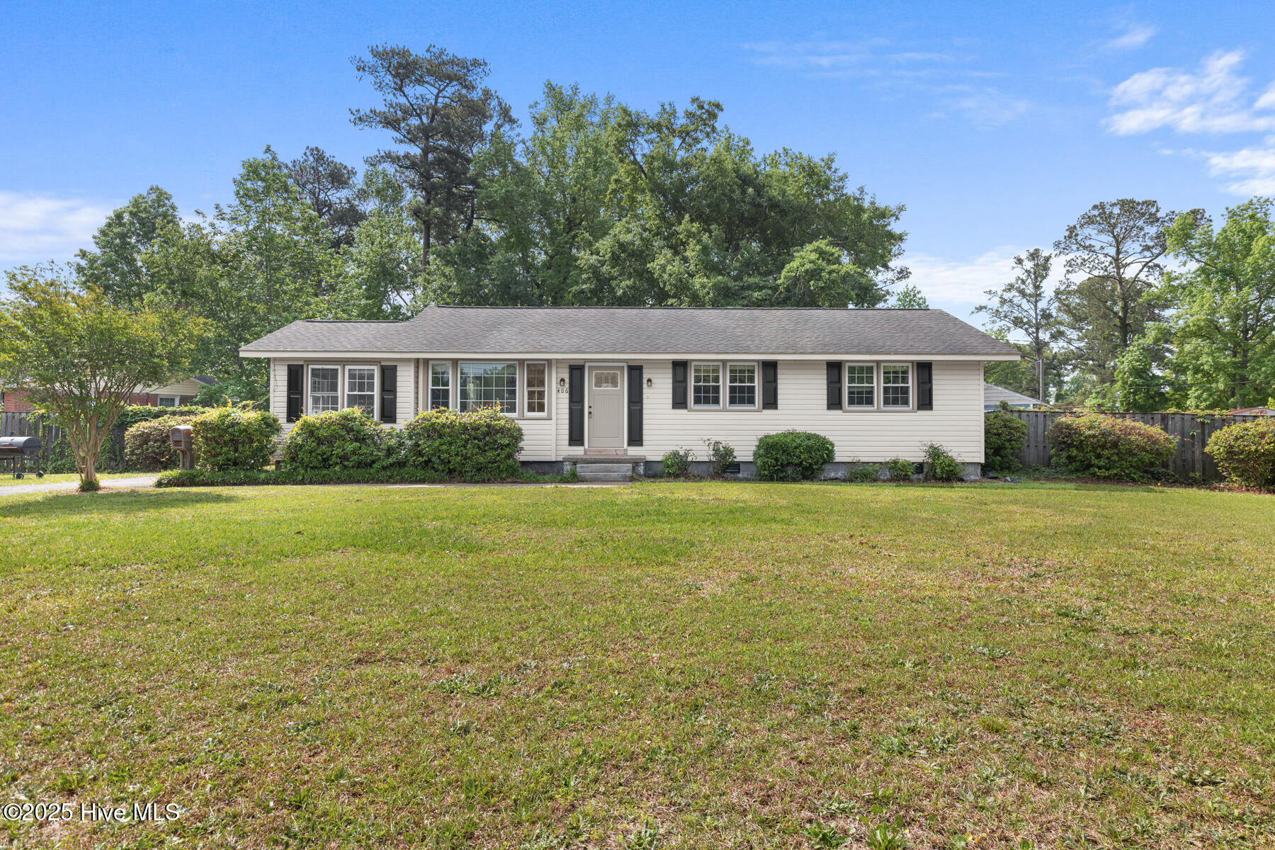 406 Delmar Road Jacksonville, NC 28540 - Photo 2 of 28 delmar-2