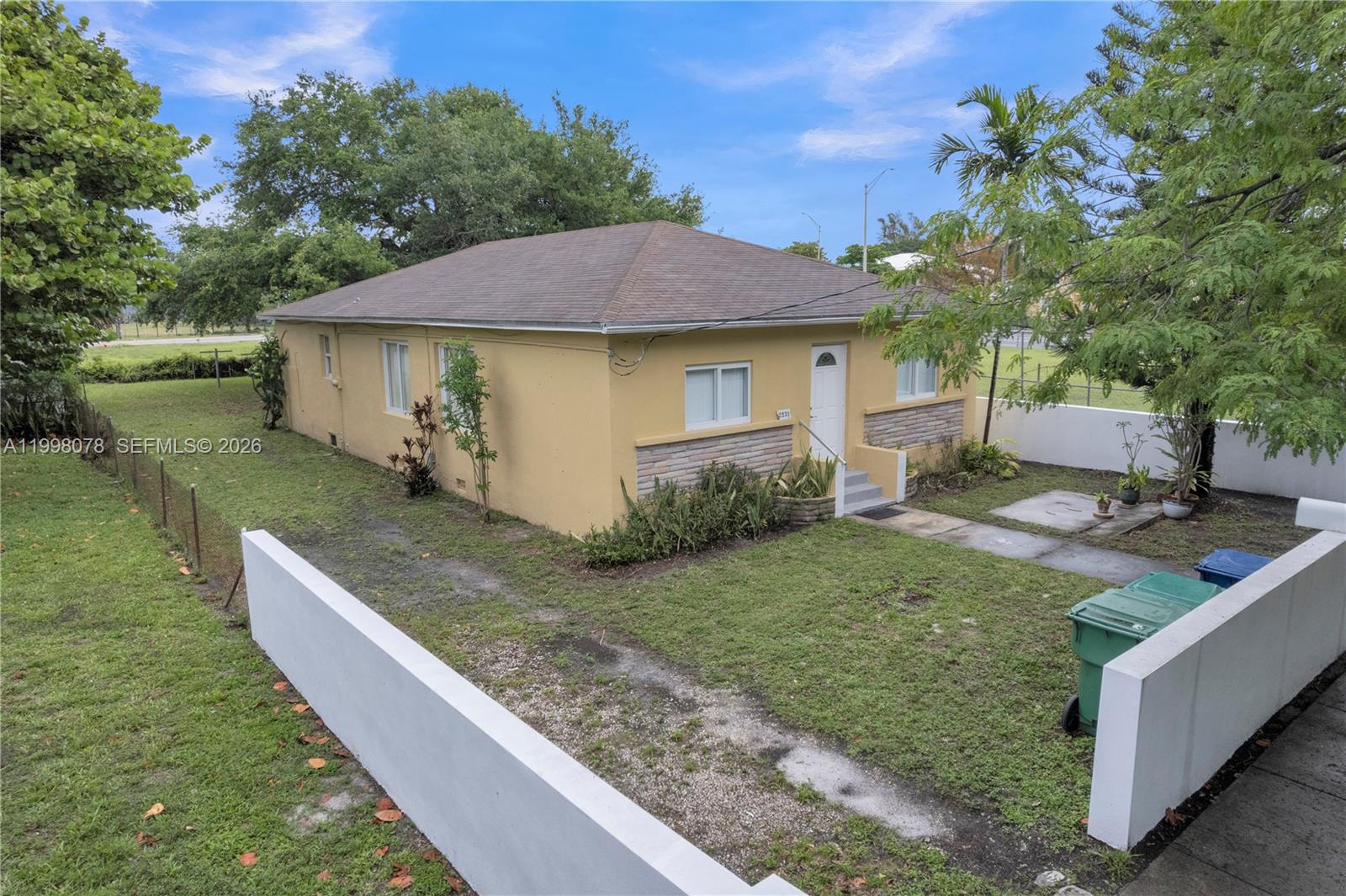 2231 Northwest 74th Street Miami, FL 33147 - Photo 2 of 21