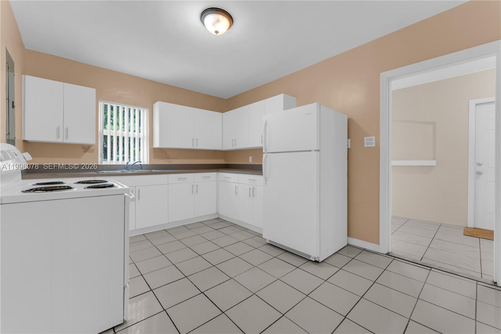 2231 Northwest 74th Street Miami, FL 33147 - Photo 8 of 21