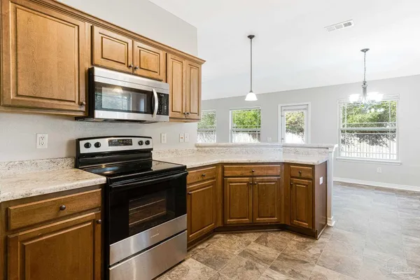 $1,850 | 5441 Pescara Drive, Pace, FL 32571