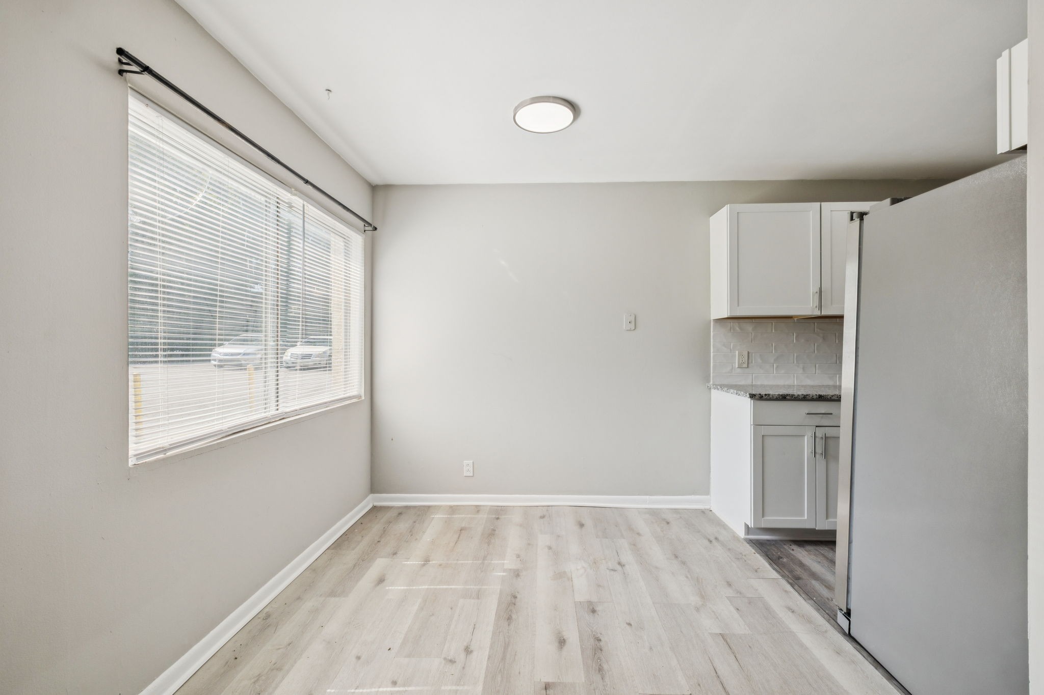 550 Harding Place, Unit D113 Nashville, TN 37211 - Photo 6 of 20 a view of a kitchen with a sink and dishwasher kitchen view