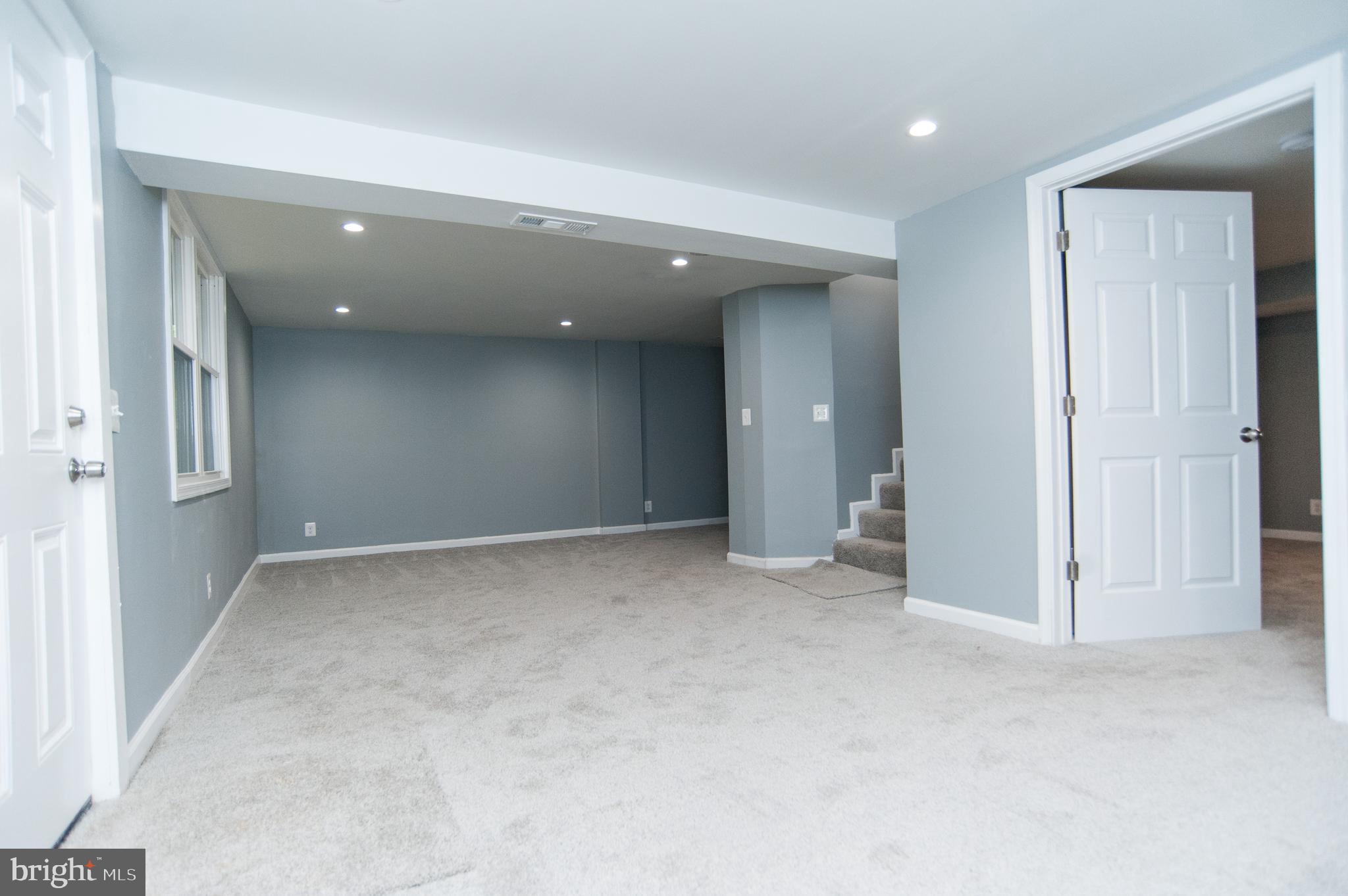 7809 Greenleaf Road Landover, MD 20785 - Photo 18 of 30 Basement Living Room