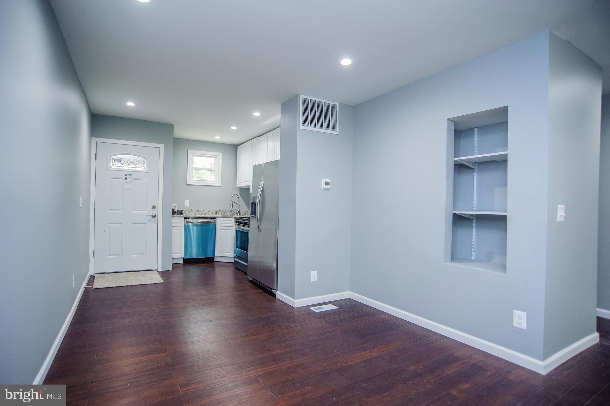 7809 Greenleaf Road Landover, MD 20785 - Photo 5 of 30 Living room