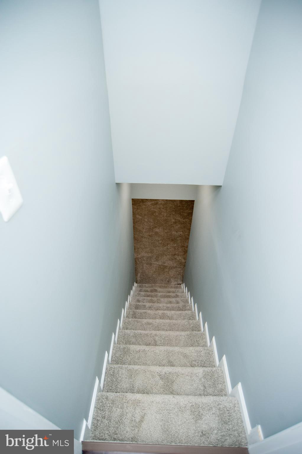 7809 Greenleaf Road Landover, MD 20785 - Photo 10 of 30 Stairs