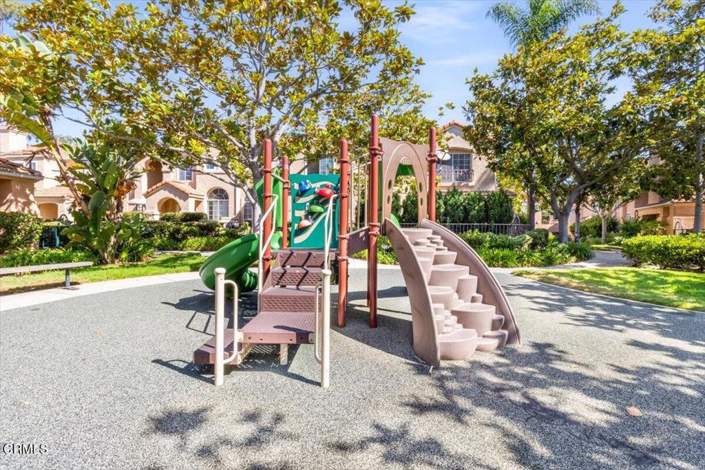 1309 Nautical Way Oxnard, CA 93030 - Photo 39 of 42 64-55