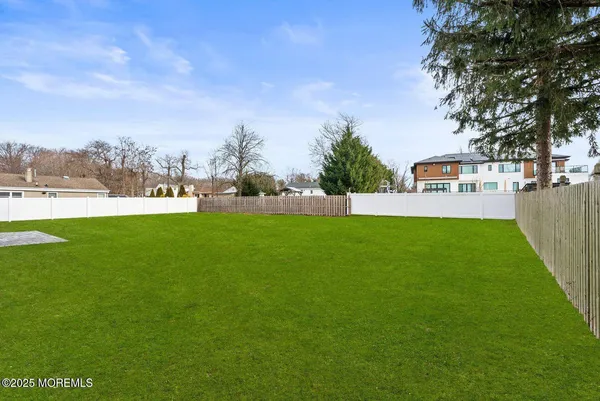 $1,799,000 | 1 Robin Drive, Oakhurst, NJ 07755