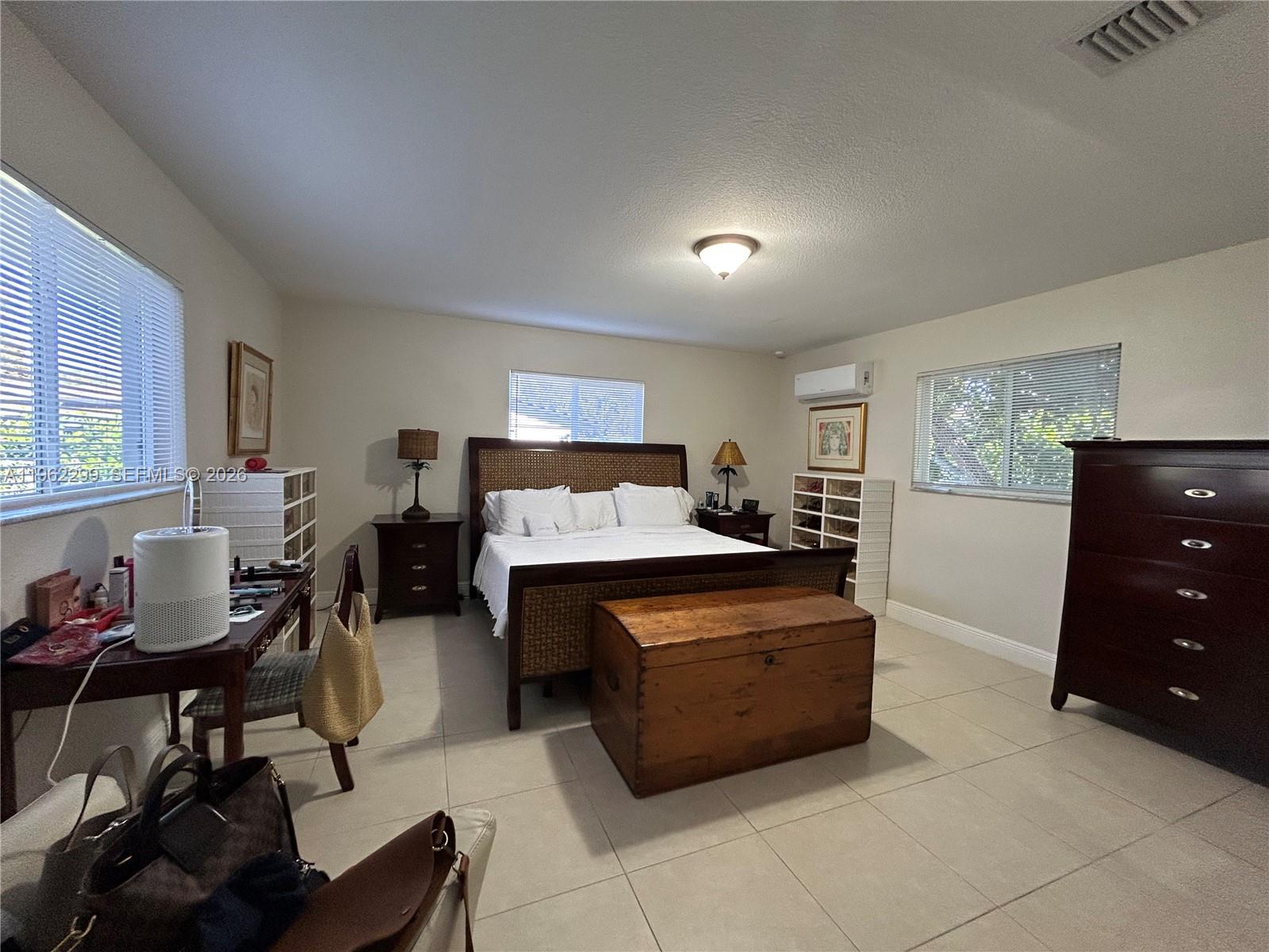 8791 Southwest 87th Street Miami, FL 33173 - Photo 8 of 11