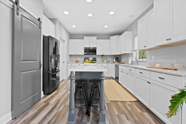 $499,900 | 425 Chapel Hill Drive, Johnson Creek, WI 53038