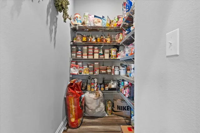 $499,900 | 425 Chapel Hill Drive, Johnson Creek, WI 53038