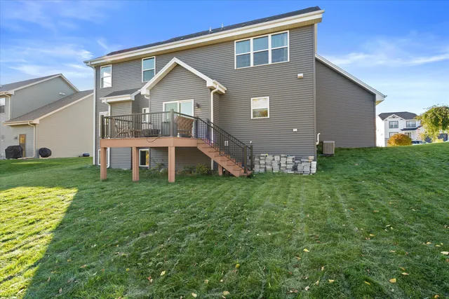 $499,900 | 425 Chapel Hill Drive, Johnson Creek, WI 53038