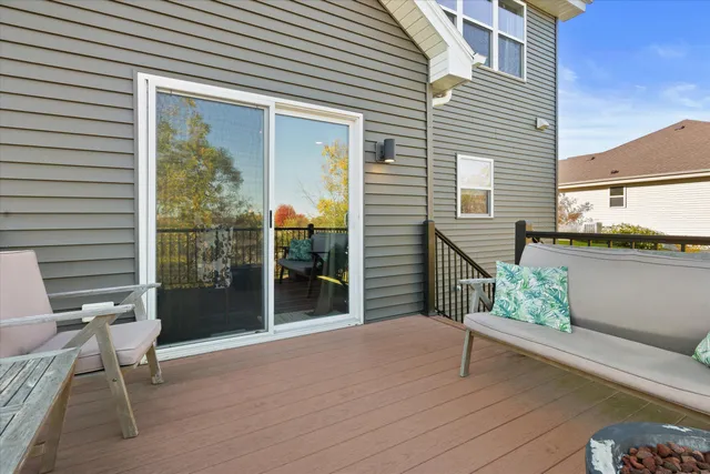 $499,900 | 425 Chapel Hill Drive, Johnson Creek, WI 53038