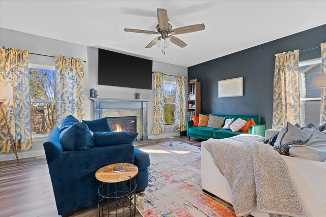 $499,900 | 425 Chapel Hill Drive, Johnson Creek, WI 53038