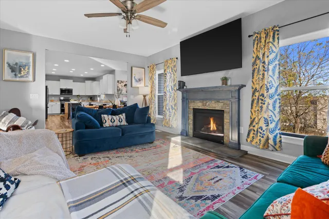 $499,900 | 425 Chapel Hill Drive, Johnson Creek, WI 53038