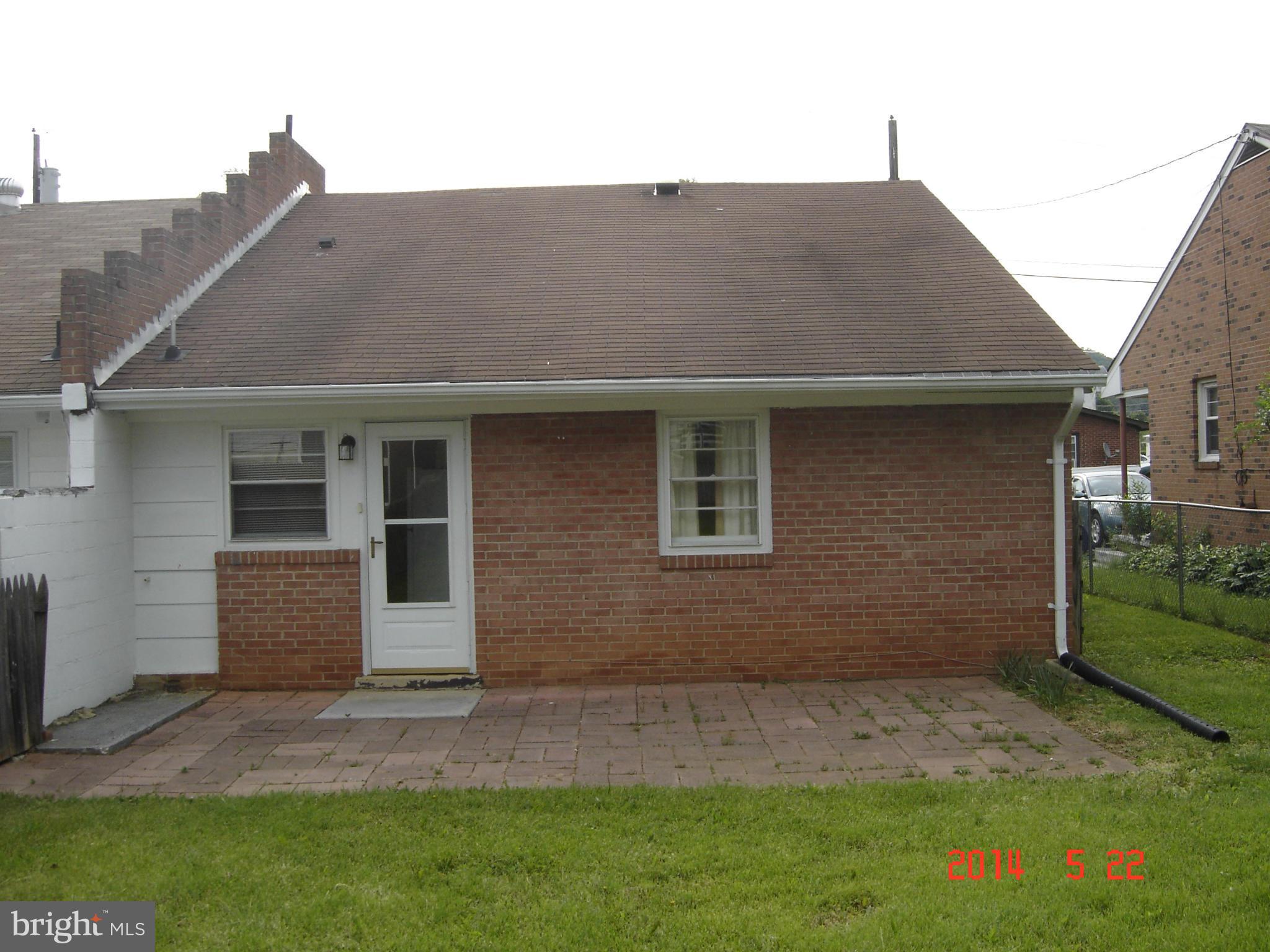 351 Ritenour Street Front Royal, VA 22630 - Photo 2 of 6 Exterior (Rear)