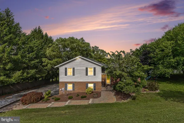 $469,900 | 2911 Southwestern Avenue, Manchester, MD 21102