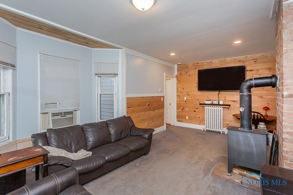 30255 Bates Road Perrysburg, OH 43551 - Photo 14 of 37 Gallery Image 14