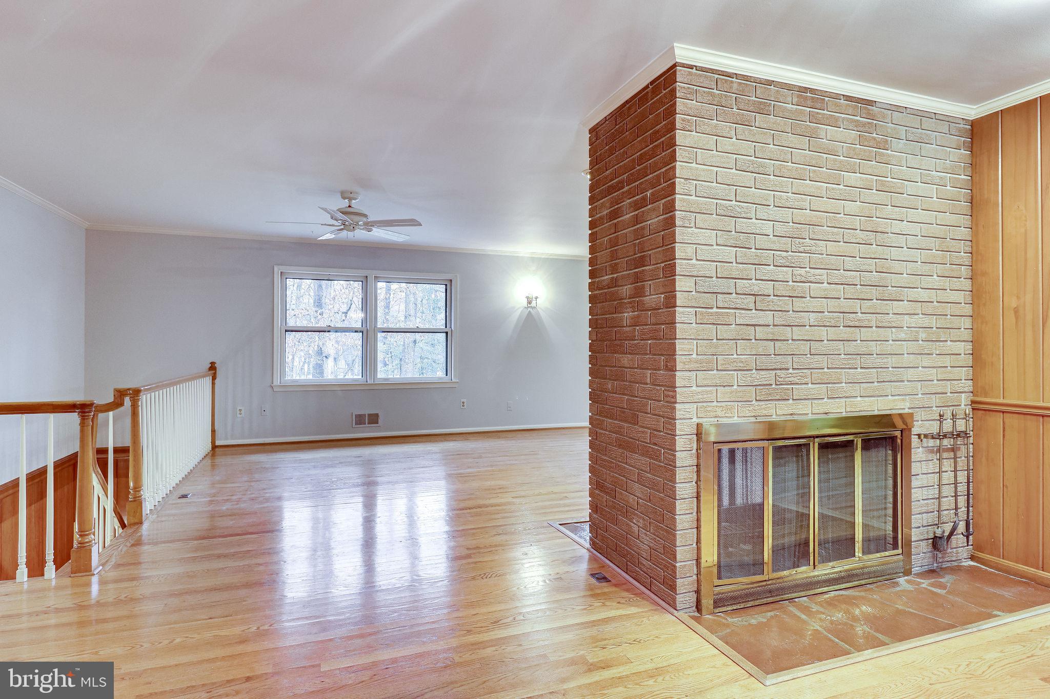 2030 Hunter Mill Road Vienna, VA 22181 - Photo 20 of 88 looking to steps and living room