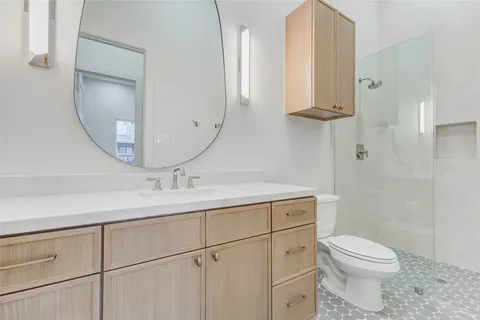 $1,675,000 | 608 East 26th Street, Houston, TX 77008