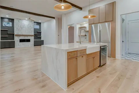 $1,675,000 | 608 East 26th Street, Houston, TX 77008