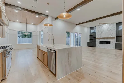 $1,675,000 | 608 East 26th Street, Houston, TX 77008